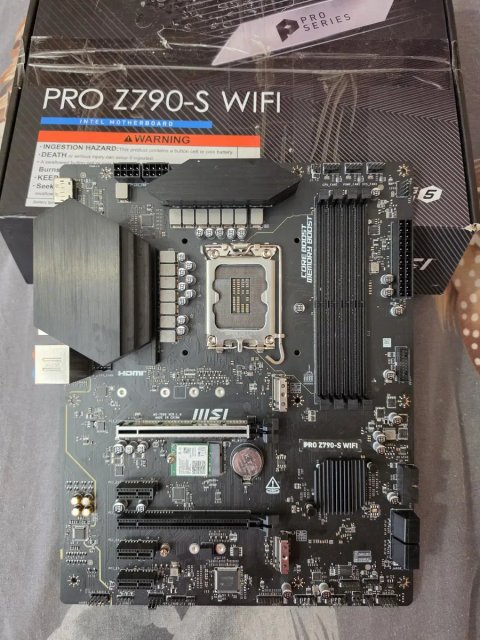 MSI Pro Z790-S WiFi