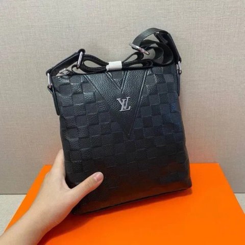 Мужская кожаная сумка louis vuitton чоловіча шкіряна сумка луі вітон