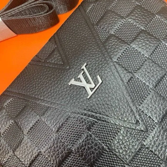 Мужская кожаная сумка louis vuitton чоловіча шкіряна сумка луі вітон — фото 6