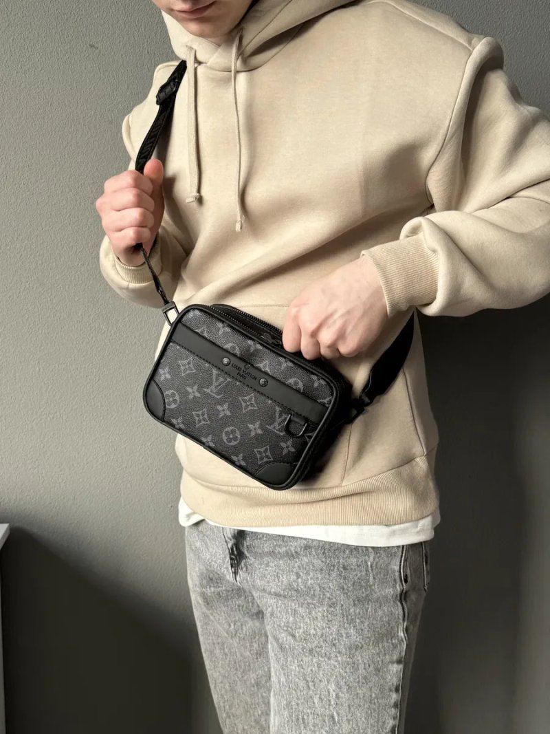 Мужская сумка Louis Vuitton чоловіча сумка барсетка клатч месенджер через плече крос боді — фото 7