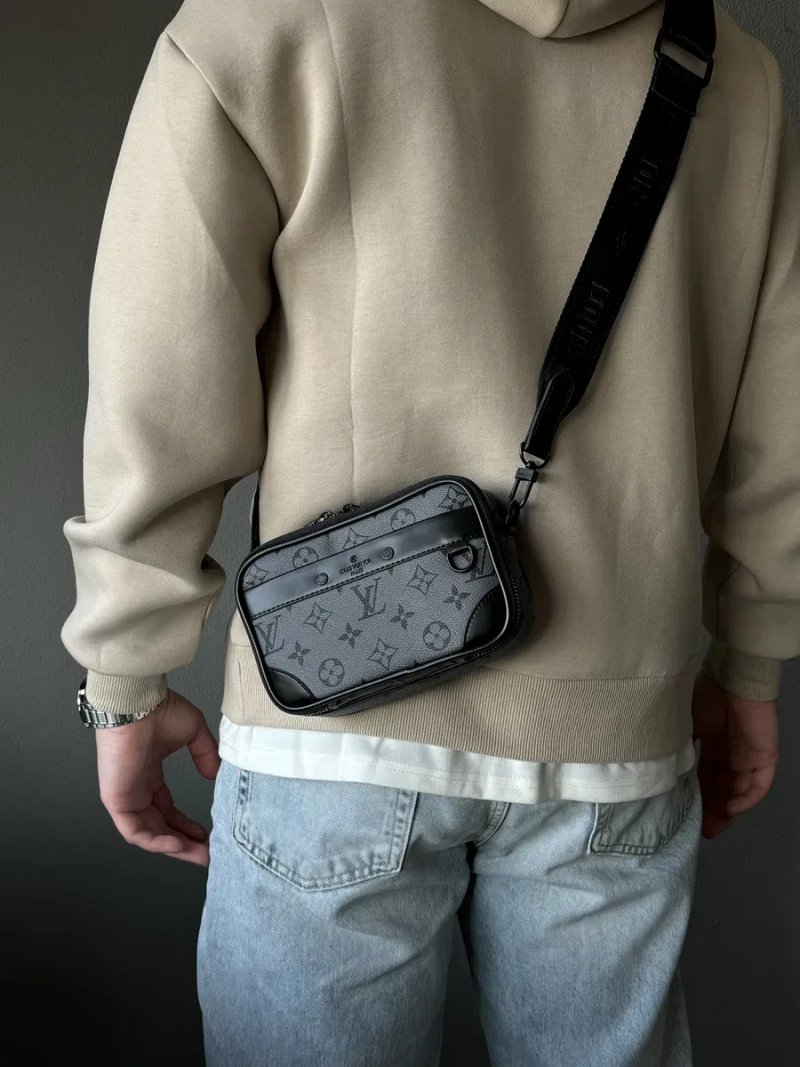 Мужская сумка Louis Vuitton чоловіча сумка барсетка месенджер через плече клатч — фото 7