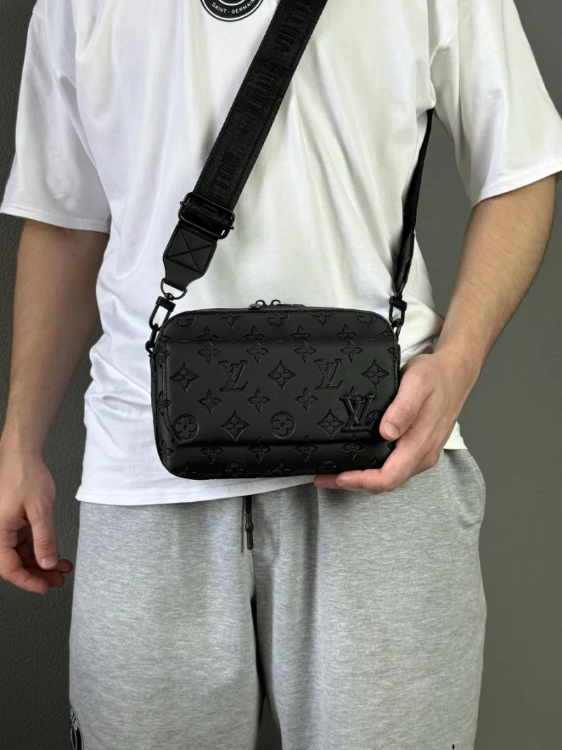 Мужская сумка Louis Vuitton чоловіча сумка клатч барсетка месенджер через плече бананка — фото 6
