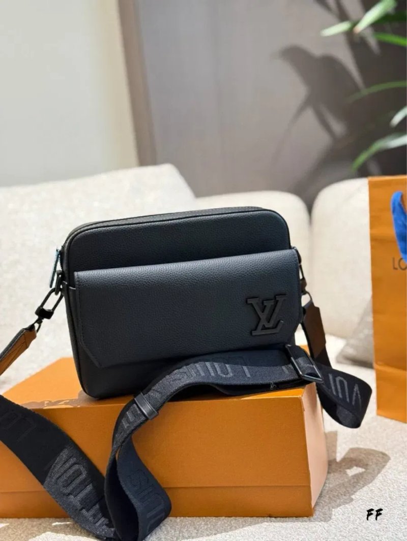 Мужская сумка  Мессенджер Louis Vuitton кроссбоди купить сумку луі — фото 7