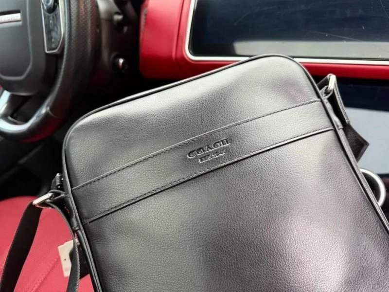 Мужская сумка на через плече  с натуральной кожи Coach чоловіча сумка — фото 3