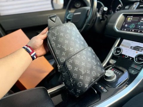 Мужская сумка слинг Louis Vuitton  сумка луі вітон слінг чоловічий