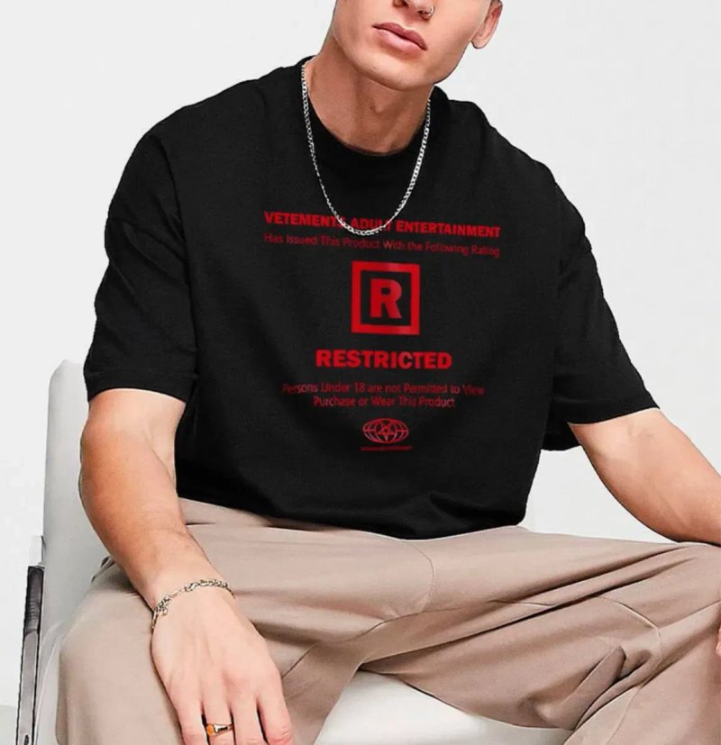 Мужские футбокли Vetements Antisocial унисекс черные белые — фото 4
