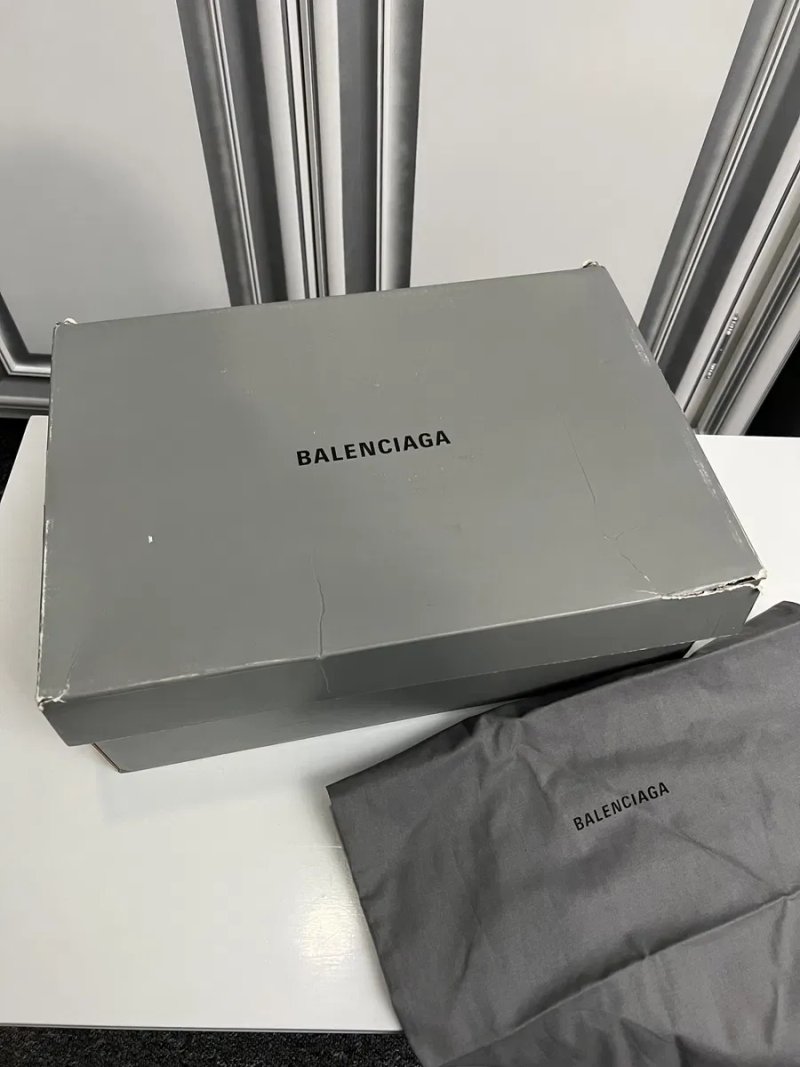 Мужские кроссовки BALENCIAGA Triple S оригинал — фото 6