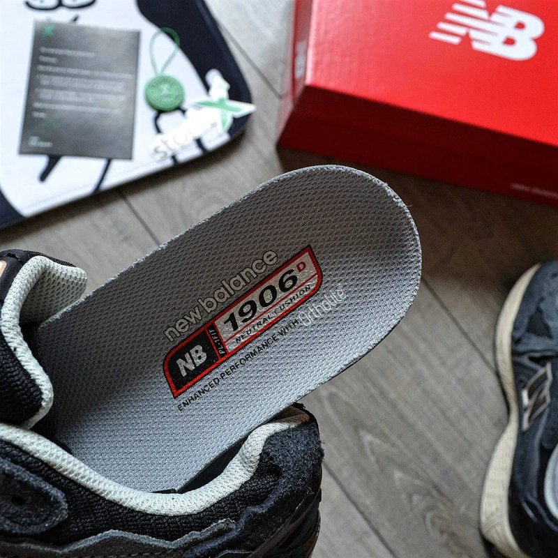 Мужские кроссовки New Balance 1906D Protection Pack 'Black' 40-45 — фото 6