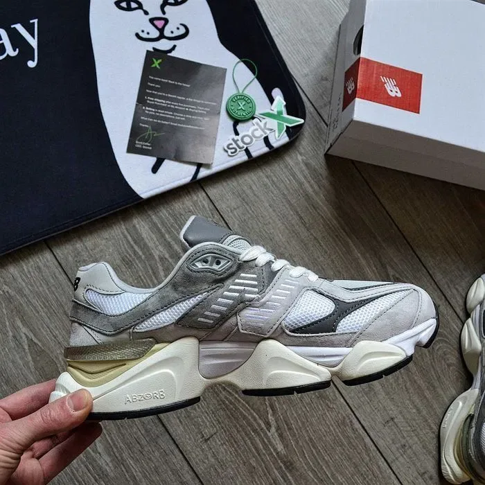 Мужские кроссовки New Balance 9060 'Rain Cloud Castlerock White' 40-45 — фото 6