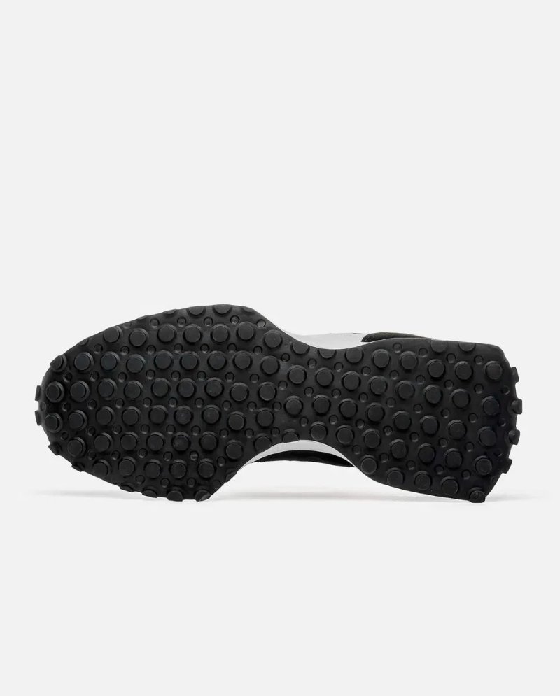 Мужские кроссовки New Balance "Black-White" 40-45 — фото 4