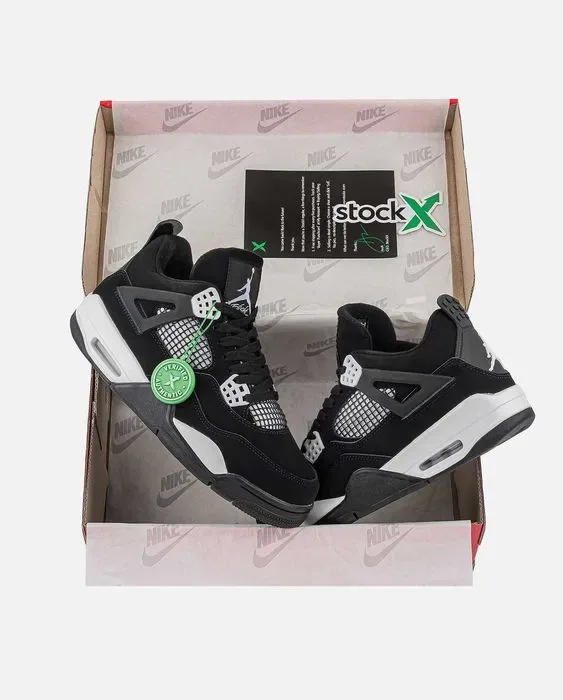 Мужские кроссовки Nike Air Jordan 4 Retro Black-White. 41-45 — фото 2