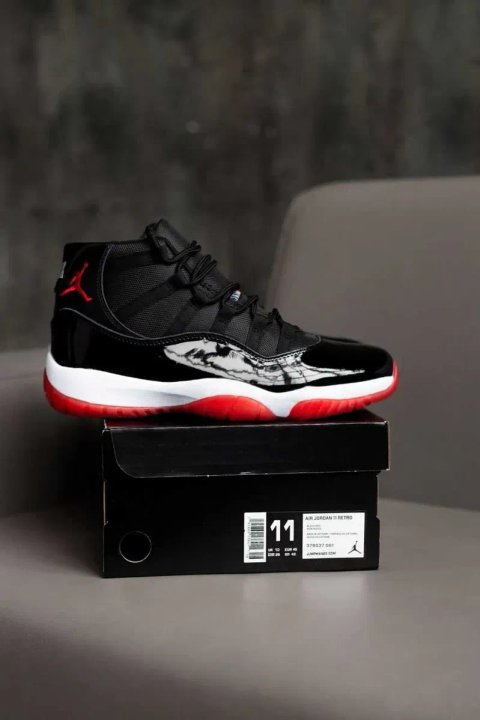 Мужские кроссовки Nike Air Jordan Retro 11 High "Bred" 41-46