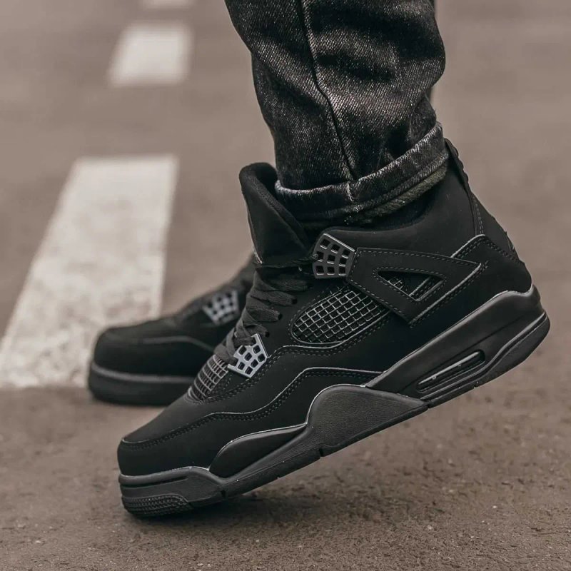 Мужские кроссовки Nike Air Jordan Retro 4 "Black Cat" Размеры 40-45 — фото 7