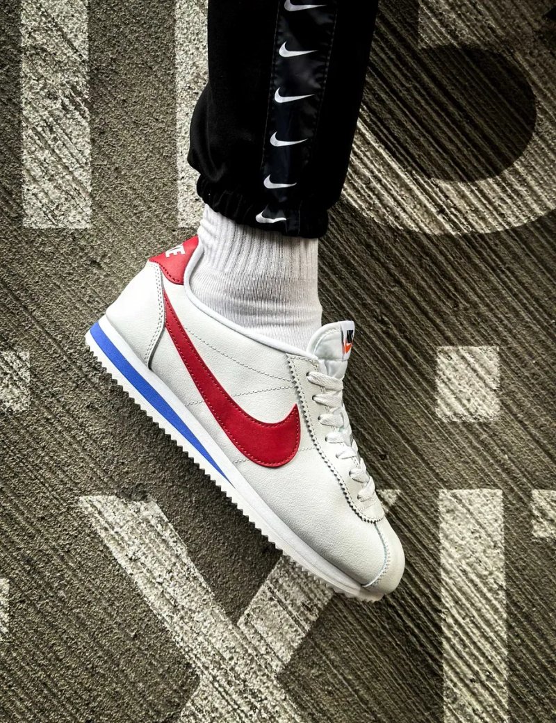 Мужские кроссовки Nike Cortez Basic Leather "Forrest Gump" 41-45 — фото 2