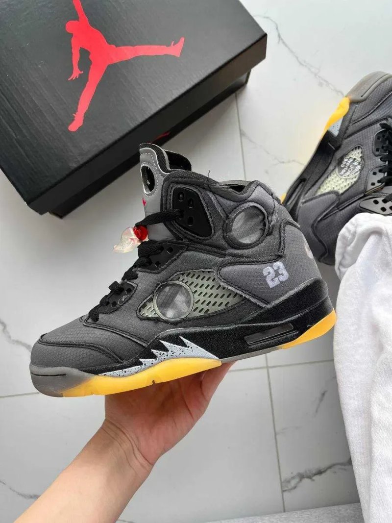 Мужские кроссовки Nike Jordan 5 Retro "Off-White Muslin" 40-45 — фото 2