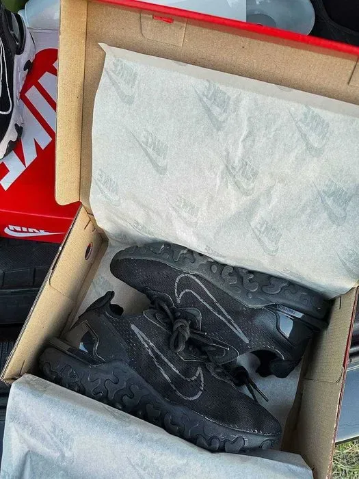 Мужские кроссовки Nike React Vision Matte Black Premium. 40-45 — фото 2
