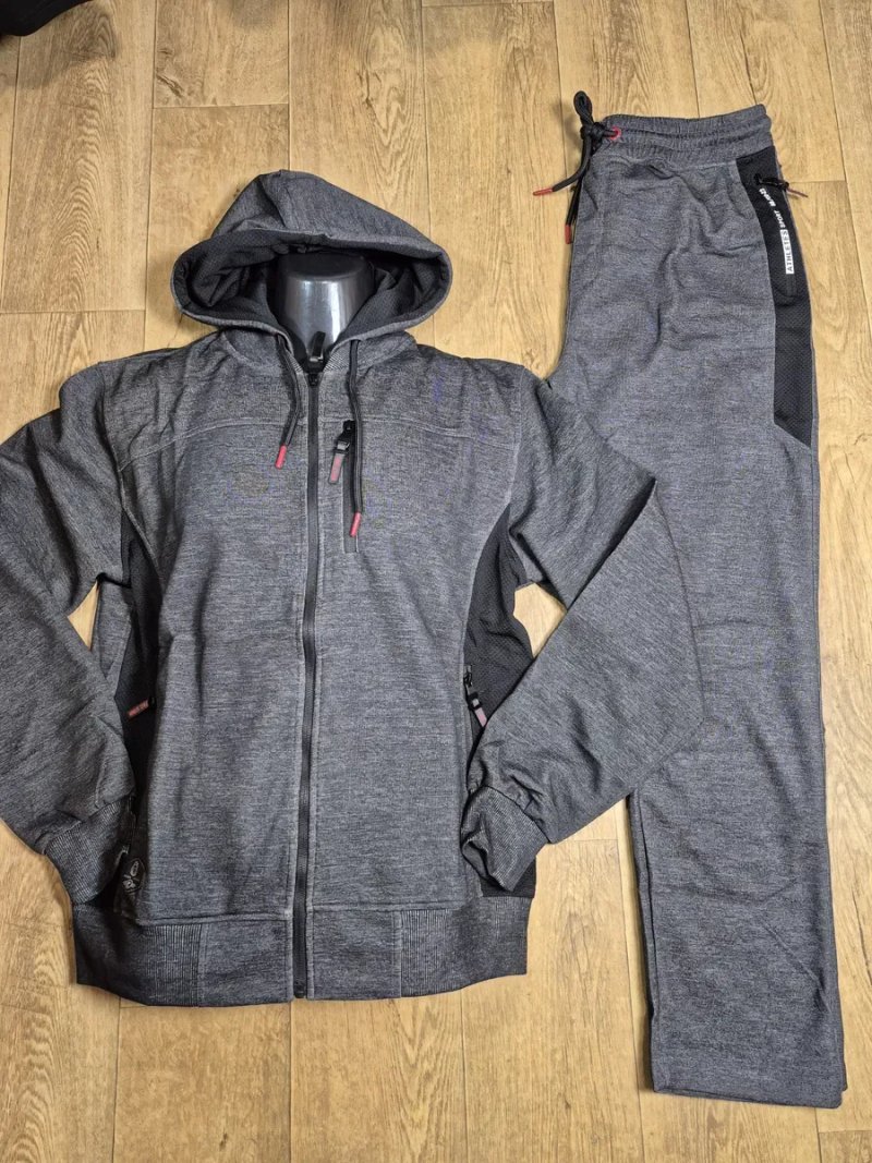 Мужские спортивные костюмы. M- 2XL. 2 нитки. Польша. — фото 4