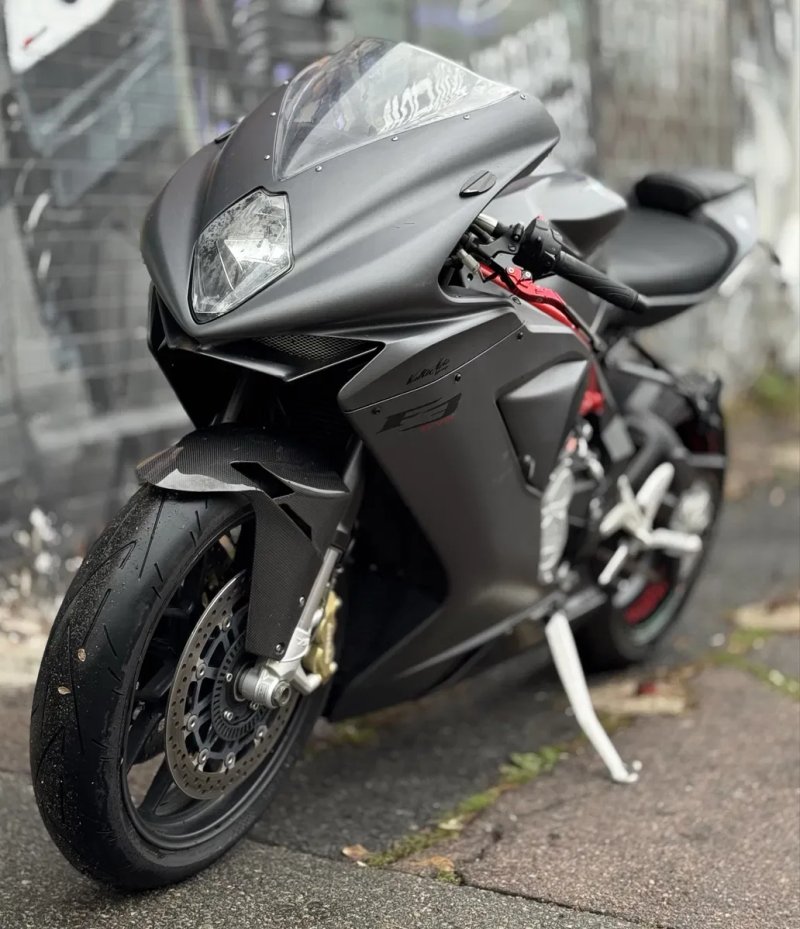 MV Agusta F3 675  2015 рік — фото 6