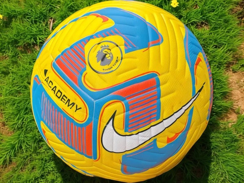 Мяч футбольний NIKE Academy розмір 5 термошов — фото 6