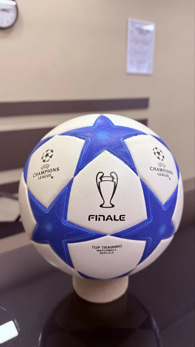 Мяч футбольний розмір 4 термошов Champions league FINALE м'яч ліги чемпіонів — фото 2