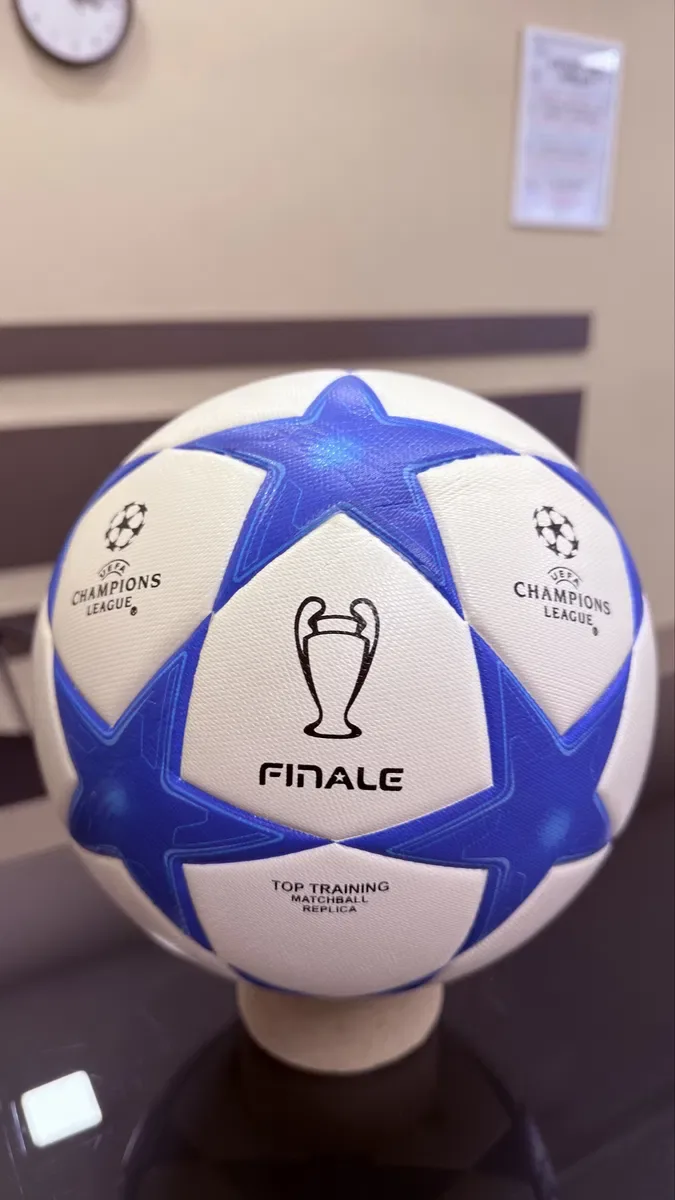 Мяч футбольний розмір 4 термошов Champions league FINALE м'яч ліги чемпіонів — фото 7