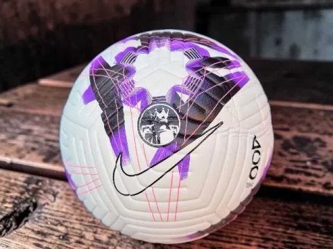 Мяч футбольний розмір 5  NIKE розмір 5 усі в одну ціну