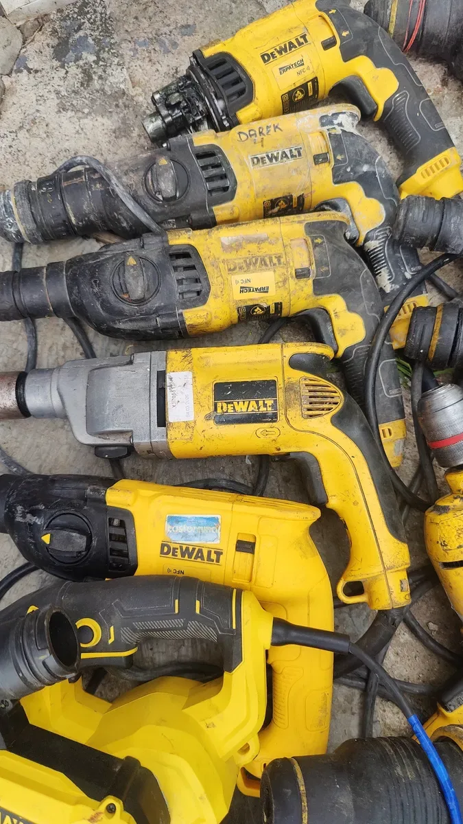 На запчасти или востоковедения инструмент Dewalt — фото 2