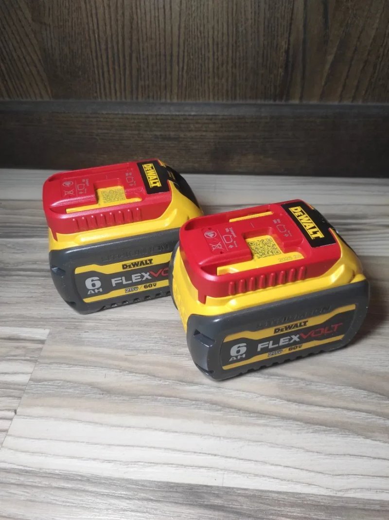 Набір DeWalt DCK200D1P1 DCC2050M2 DCK350T2 DCF860 DCD806 DCB606 DCB1104 — фото 2