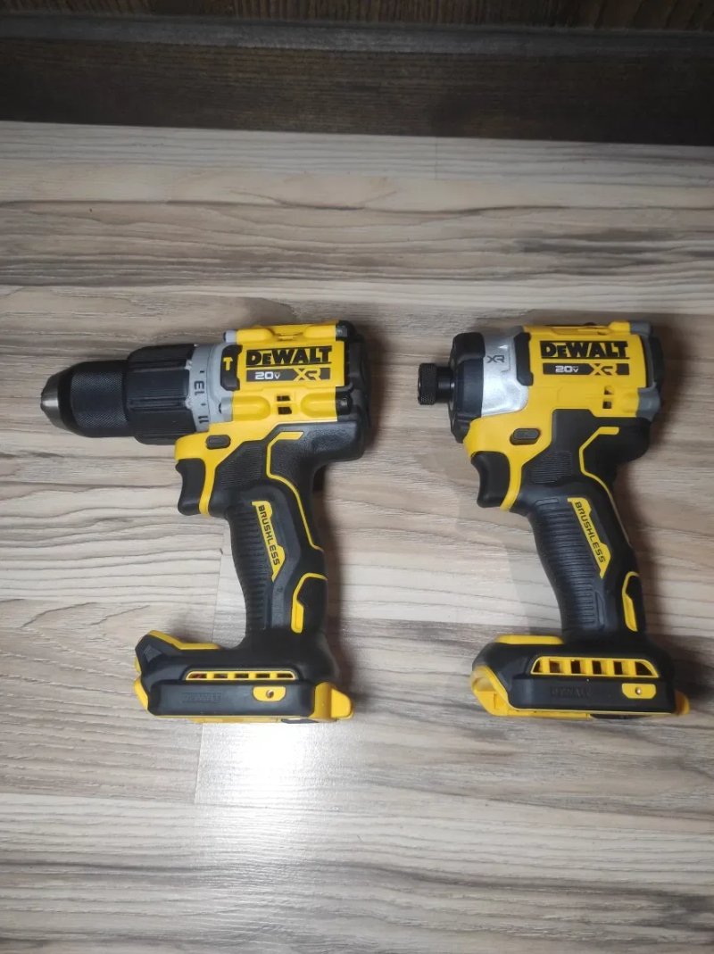 Набір DeWalt DCK200D1P1 DCC2050M2 DCK350T2 DCF860 DCD806 DCB606 DCB1104 — фото 3