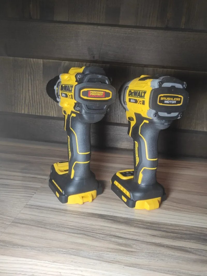 Набір DeWalt DCK200D1P1 DCC2050M2 DCK350T2 DCF860 DCD806 DCB606 DCB1104 — фото 4