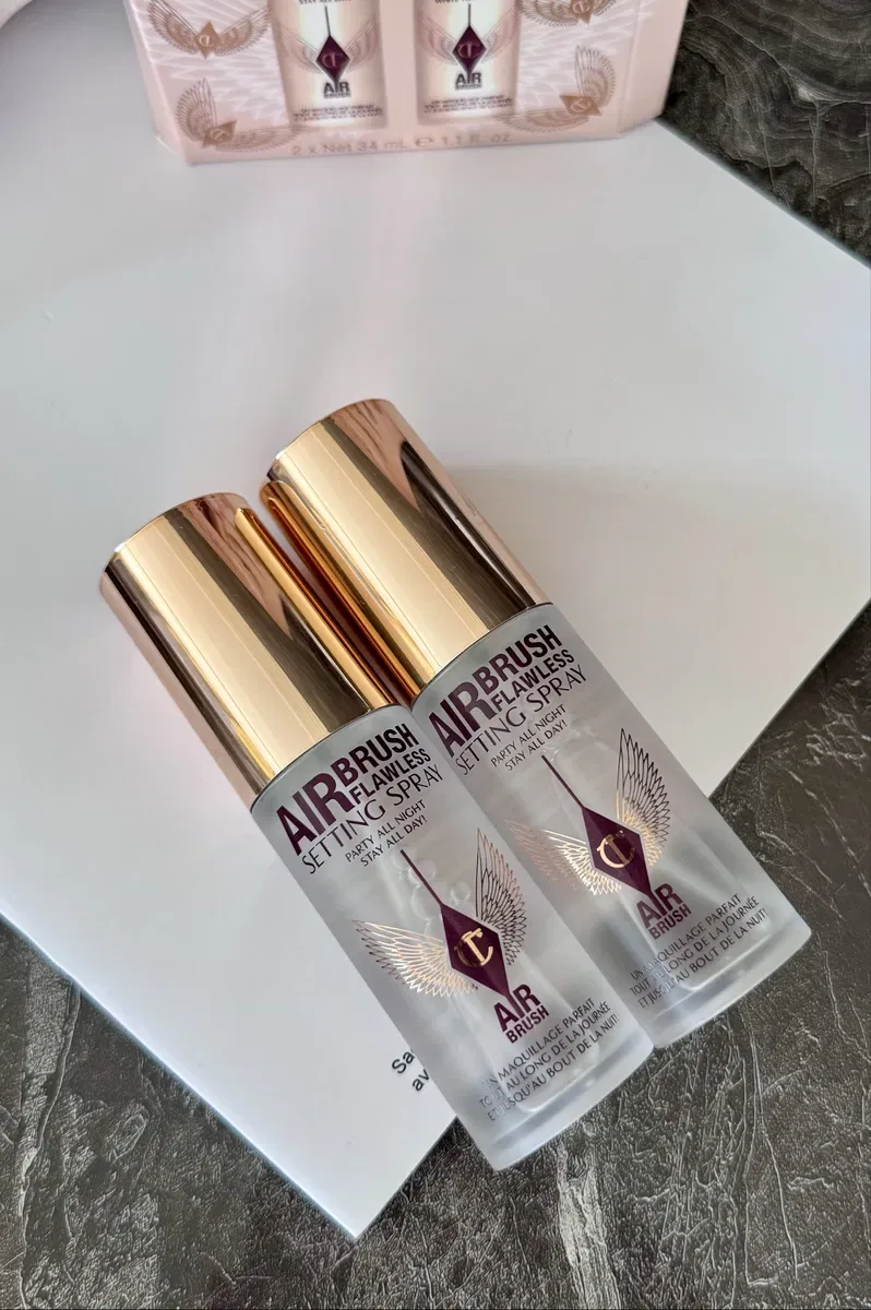 Набір фіксаторів для макіяжу  Charlotte Tilbury Airbrush Flawless Setting Spray Duo — фото 5