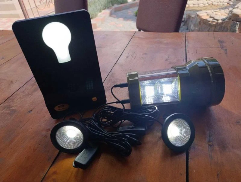 Набір освітлення 10W (24+1Led) батарея 4V 7.5Ah + Лампи світлодіодні 2шт 5V 3W (сонячна панель) — фото 4