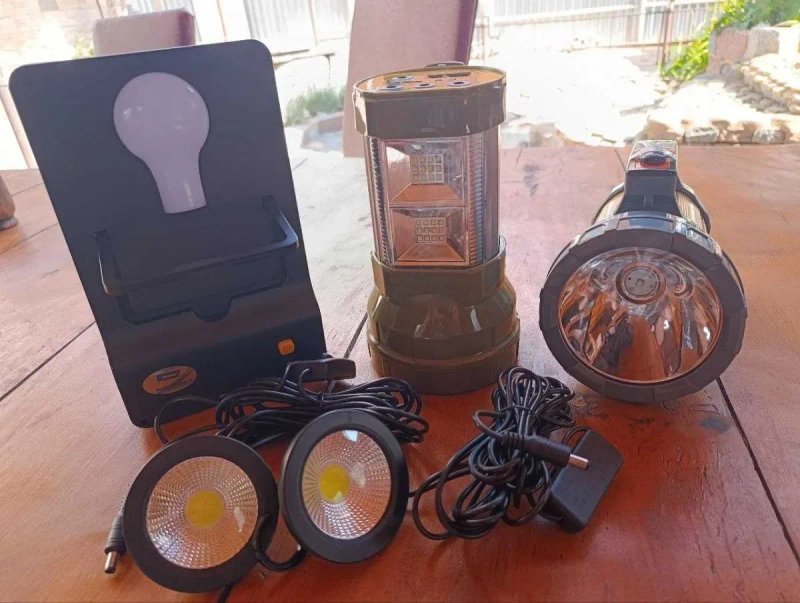 Набір освітлення 10W (24+1Led) батарея 4V 7.5Ah + Лампи світлодіодні 2шт 5V 3W (сонячна панель) — фото 5