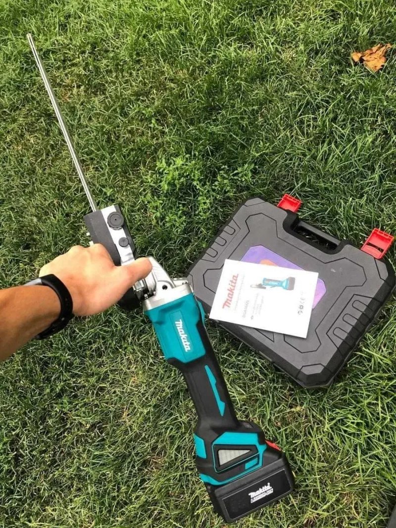 Набор аккумуляторного инструмента. Болгарка + цепная пила 12". Makita — фото 4