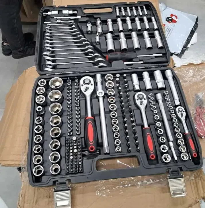 Набор головок и ключей NEW TOOLS на 216 инструментов Набір інструментів ключів головок — фото 4