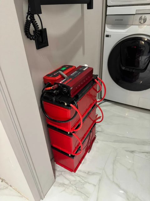НАДІЙНІ Зарядні станції 3500W для холодильника, квартири, дома