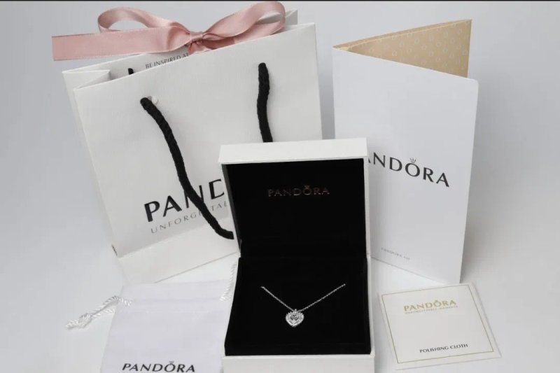 Намисто Pandora Сяюче серце з ореолом / Кольє Пандора з кулоном / Намисто Pandora «Сяюче серце» — Вишуканий подарунок дівчині / коханій — фото 3