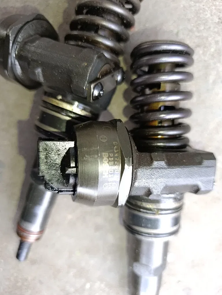 Насос-форсунки Bosch 1.9 TDI / 2.0 TDI )VAG) — 0414720037  0414720015 — фото 2