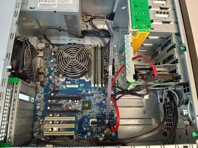 Настільний ПК HP, Core i3-540 (3 GHz) 4Gb DDR3, IntelHD, без HDD, 320W — фото 3