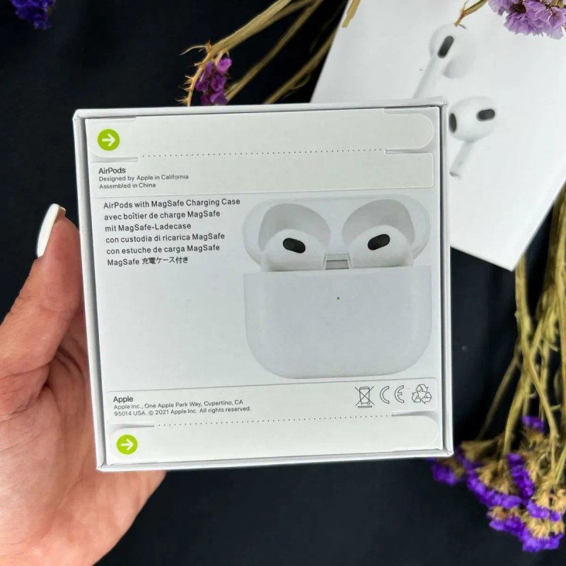 Навушники  АирПодс 3 HC with Wireless Charging Case (MME73CH/A) White  + чехол — фото 4