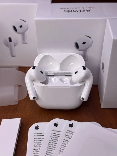 Навушники Apple Airpods 4 ANC з активним шумопоглинанням