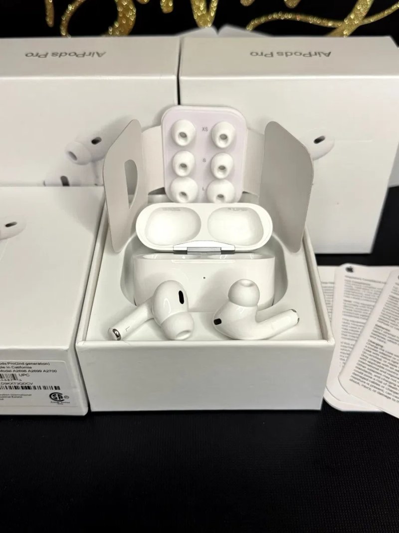 Навушники Apple AirPods Pro 2 Generation — фото 4