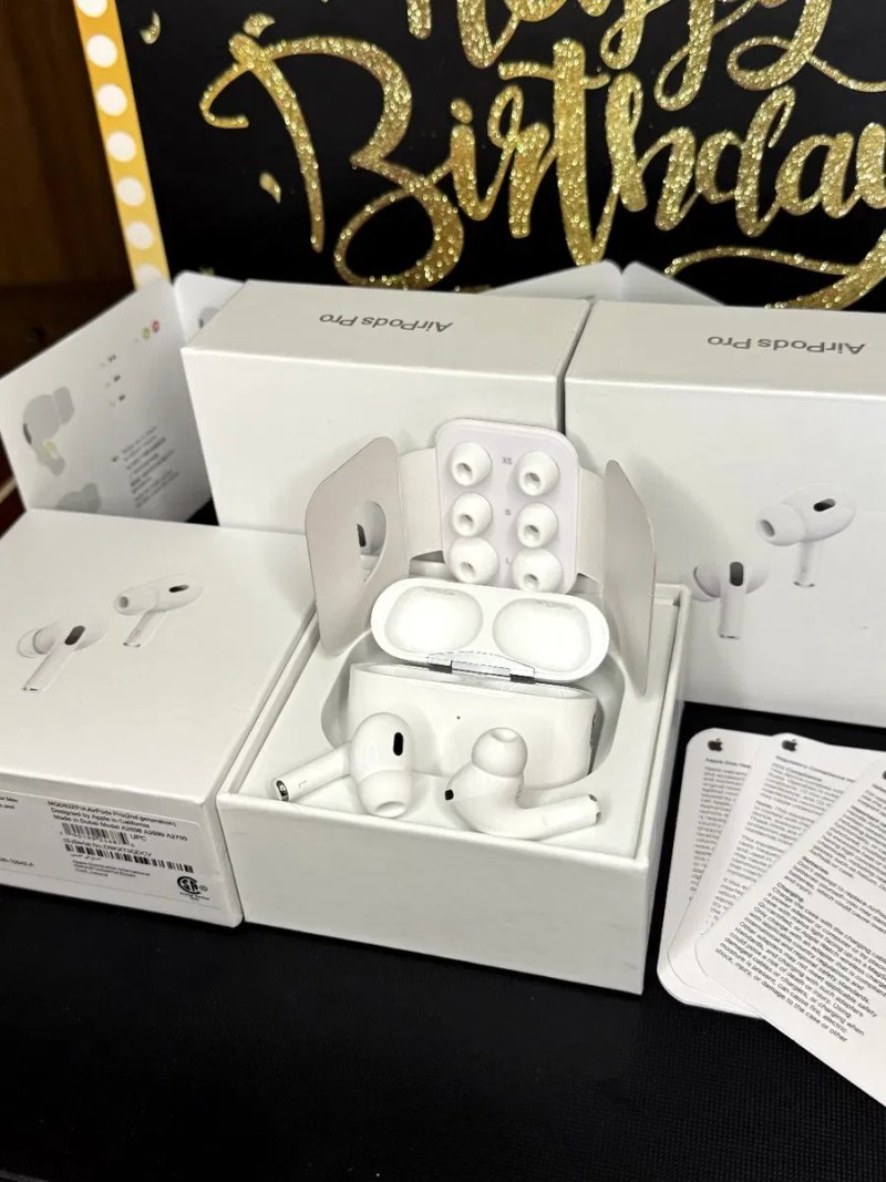 Навушники Apple AirPods Pro 2 — фото 3
