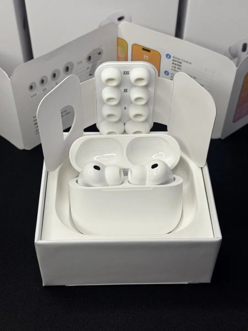 Навушники Apple AirPods Pro 3 Generation — фото 4