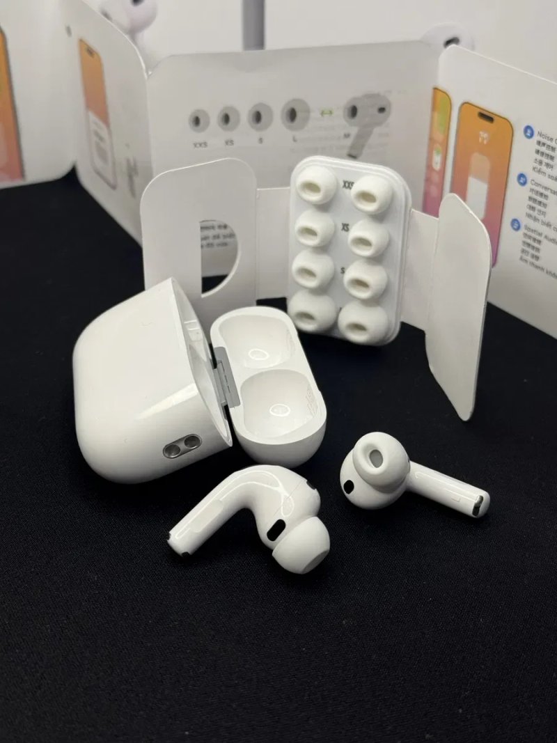 Навушники Apple AirPods Pro 3 Generation — фото 5
