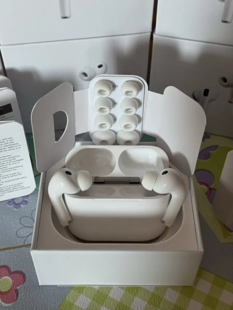Навушники Apple AirPods Pro 3 Generation (Шумоподавлення)