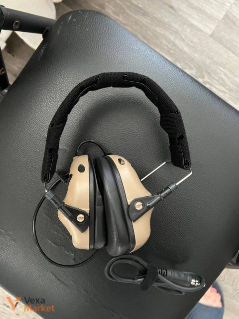 Навушники EARMOR