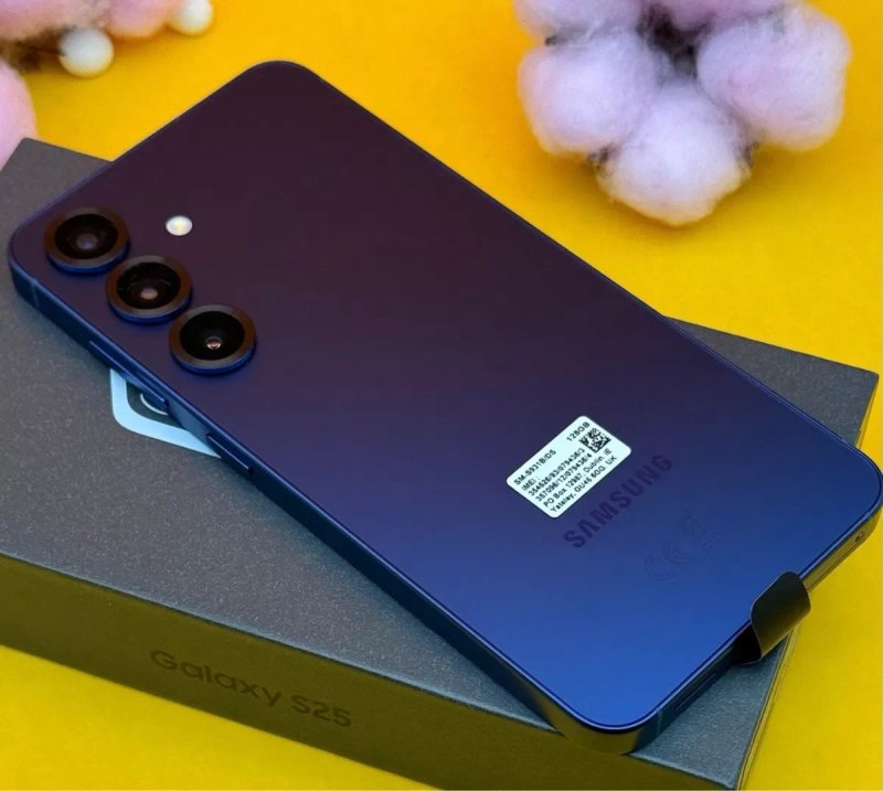 Найкращій смартфон Samsung Galaxy S25 S931B 12GB/128/256/512GB Navy — фото 3