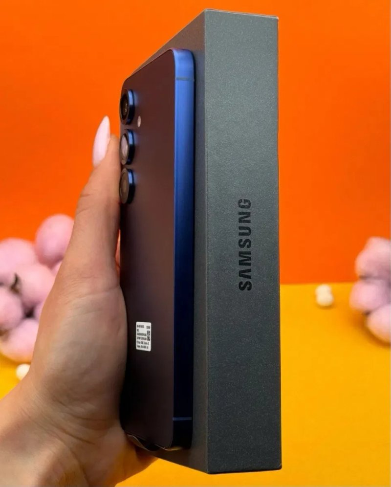 Найкращій смартфон Samsung Galaxy S25 S931B 12GB/128/256/512GB Navy — фото 4