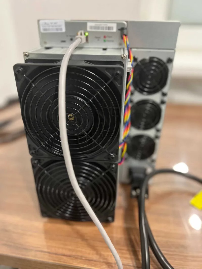 NEW Майнер! Asic Bitmain Antminer S21 188 Th miner + Гарантія — фото 3
